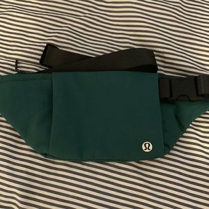NWOT Green Lululemon Belt Bag
